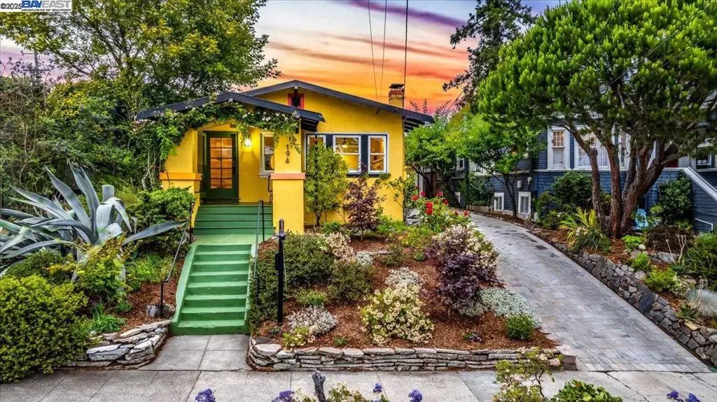 Oakland, CA 94611,194 John St