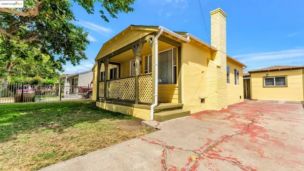 Oakland, CA 94603,528 LA PRENDA DRIVE