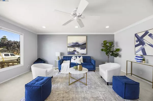 Hayward, CA 94541,334 Oxford Street