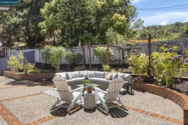 Lafayette, CA 94549,3475 Springhill Rd