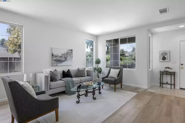 Hayward, CA 94544,552 Stonehaven Ct