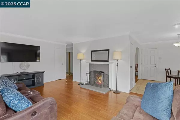 Richmond, CA 94806,3034 Parker Rd