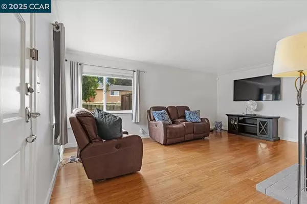 Richmond, CA 94806,3034 Parker Rd