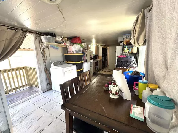 San Jose, CA 95111,2784 Monterey Hwy