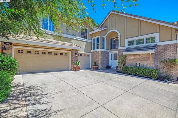 Alamo, CA 94507,86 Candleston Place