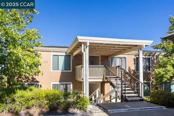 Walnut Creek, CA 94595,2501 Pine Knoll Dr #2
