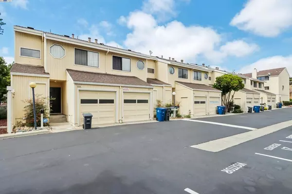 Hayward, CA 94544,814 Voyager Way