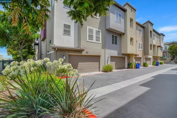 San Pablo, CA 94806,2725 Holly St