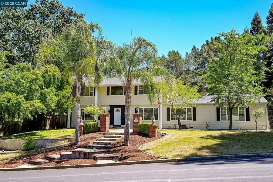 35 Alta Sierra Pl, Alamo, CA 94507