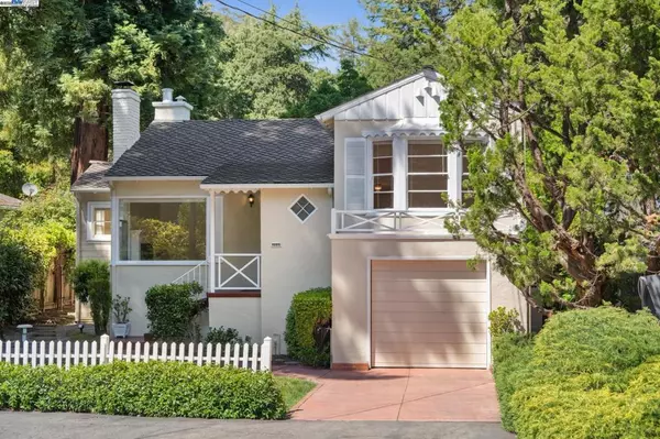 1658 Gouldin Rd, Oakland, CA 94611