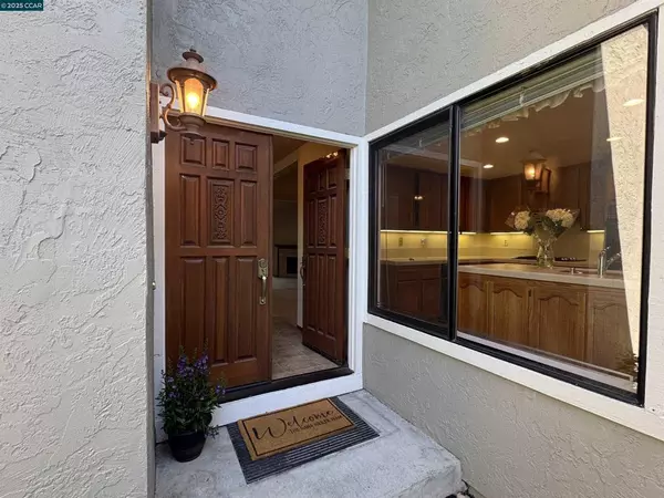 Danville, CA 94526,2120 Oneida Circle