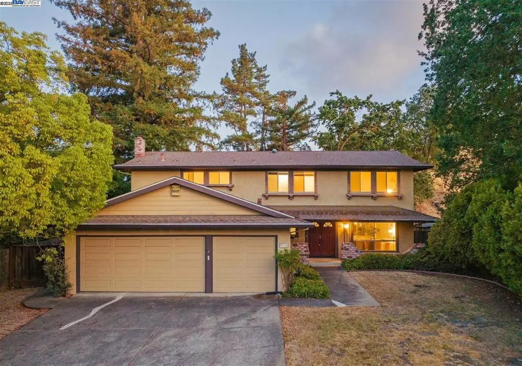Walnut Creek, CA 94596,2175 Lariat Ln