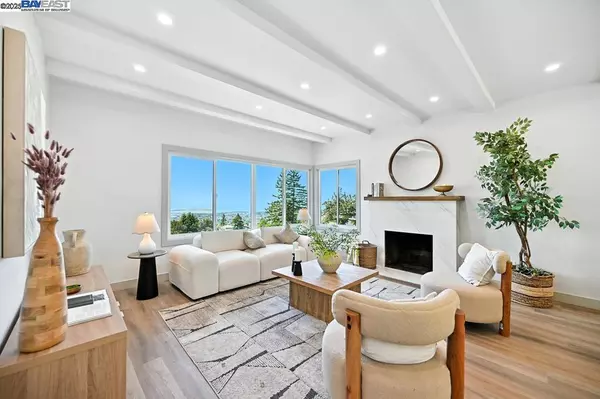 411 Vassar Ave, Berkeley, CA 94708