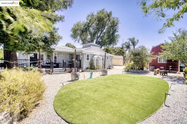 2821 Ponderosa  Drive, Concord, CA 94520