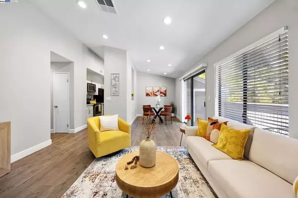 Dublin, CA 94568,7120 Cross Creek Cir #D