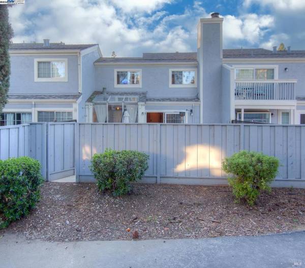 243 Northwood Commons, Livermore, CA 94551-3054