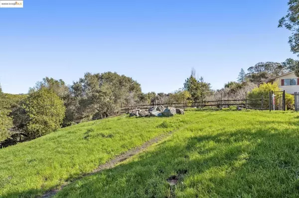 Richmond, CA 94805,0 Fairview Ave