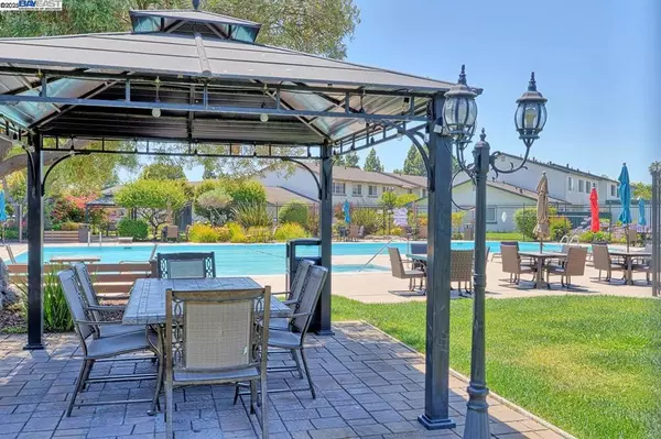 Union City, CA 94587,4476 Madrid Ct