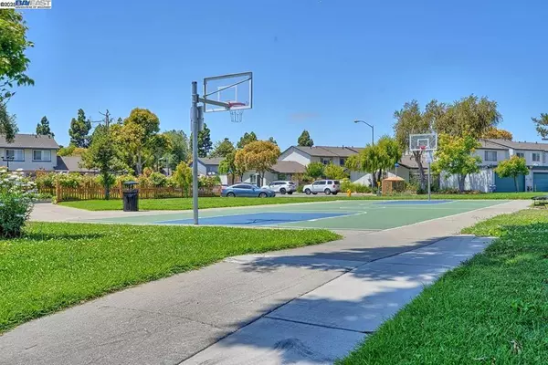 Union City, CA 94587,4476 Madrid Ct