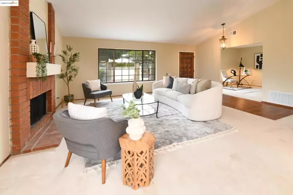 Richmond, CA 94803,4800 Full Moon Dr