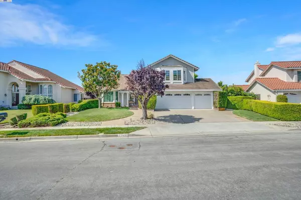 Fremont, CA 94555,33499 Quail Run Rd