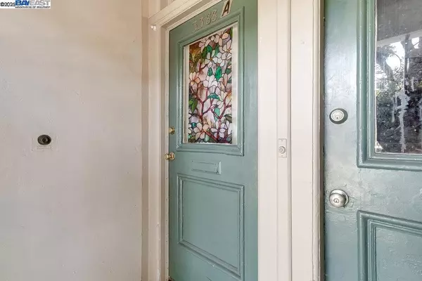 San Francisco, CA 94114,3386 16th Street