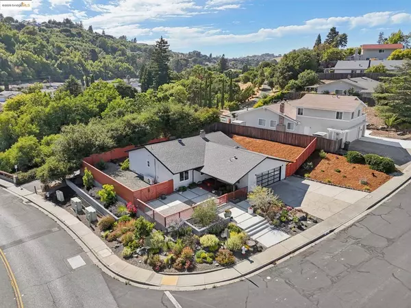 Pinole, CA 94564,3292 Estates Ave
