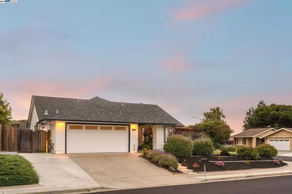 Dublin, CA 94568,8698 Fenwick Way