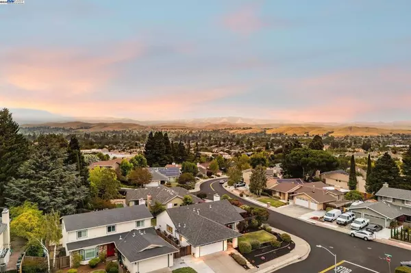 Dublin, CA 94568,8698 Fenwick Way