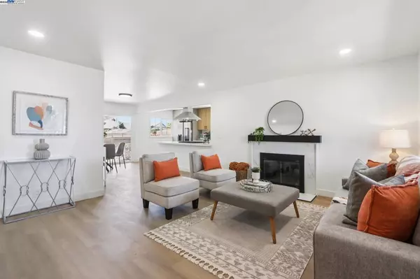 Hayward, CA 94541,966 Cottonwood Ave