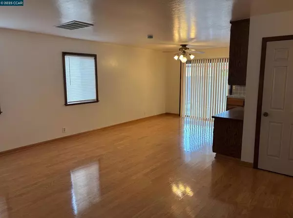 Vallejo, CA 94591,296 COTTONWOOD