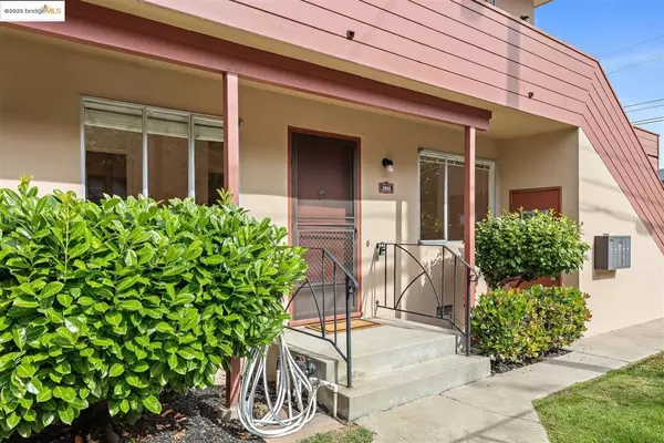 Oakland, CA 94609,3802 Shafter Ave