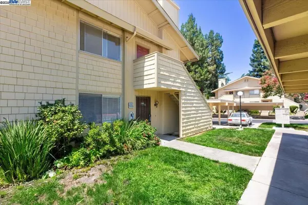 Fremont, CA 94539,46869 Fernald Cmn