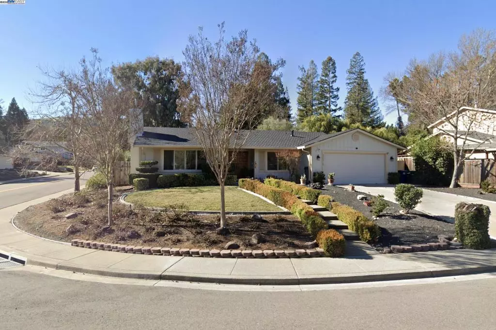 San Ramon, CA 94583,12903 Lawton Way