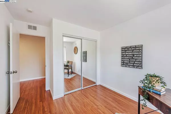 Union City, CA 94587,32632 Brenda Way