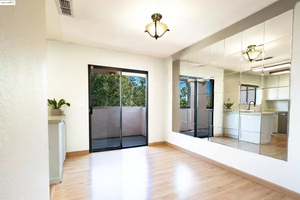 Antioch, CA 94509,2247 Renwick Ln