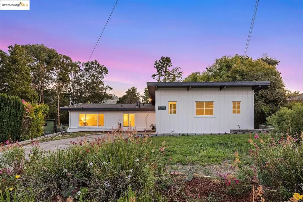 Richmond, CA 94803,2871 Stephen Dr