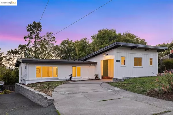 Richmond, CA 94803,2871 Stephen Dr