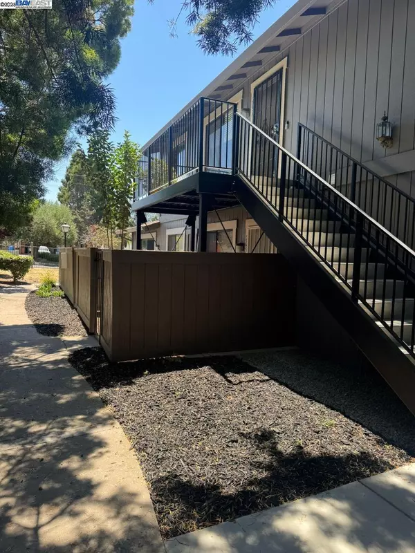 Union City, CA 94587,205 Ladera Plz