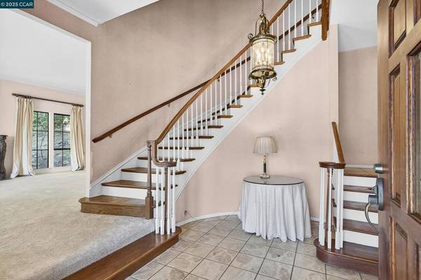 Alamo, CA 94507,58 Saint Andrews Ln