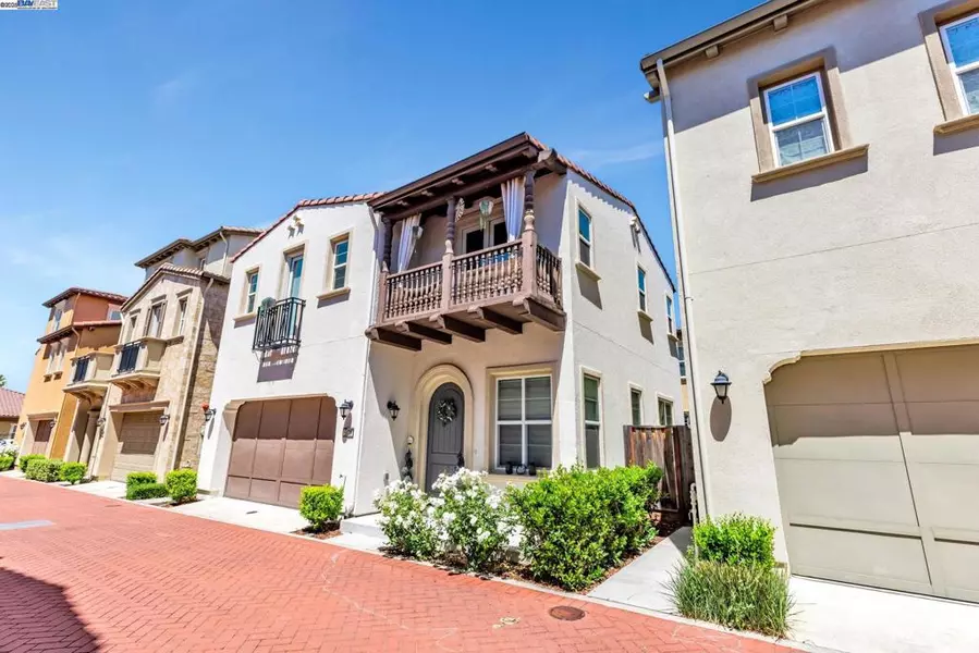 5079 Rowan Dr, San Ramon, CA 94582