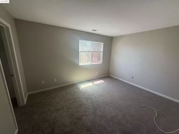 Antioch, CA 94531-8610,5575 SUNVIEW CT