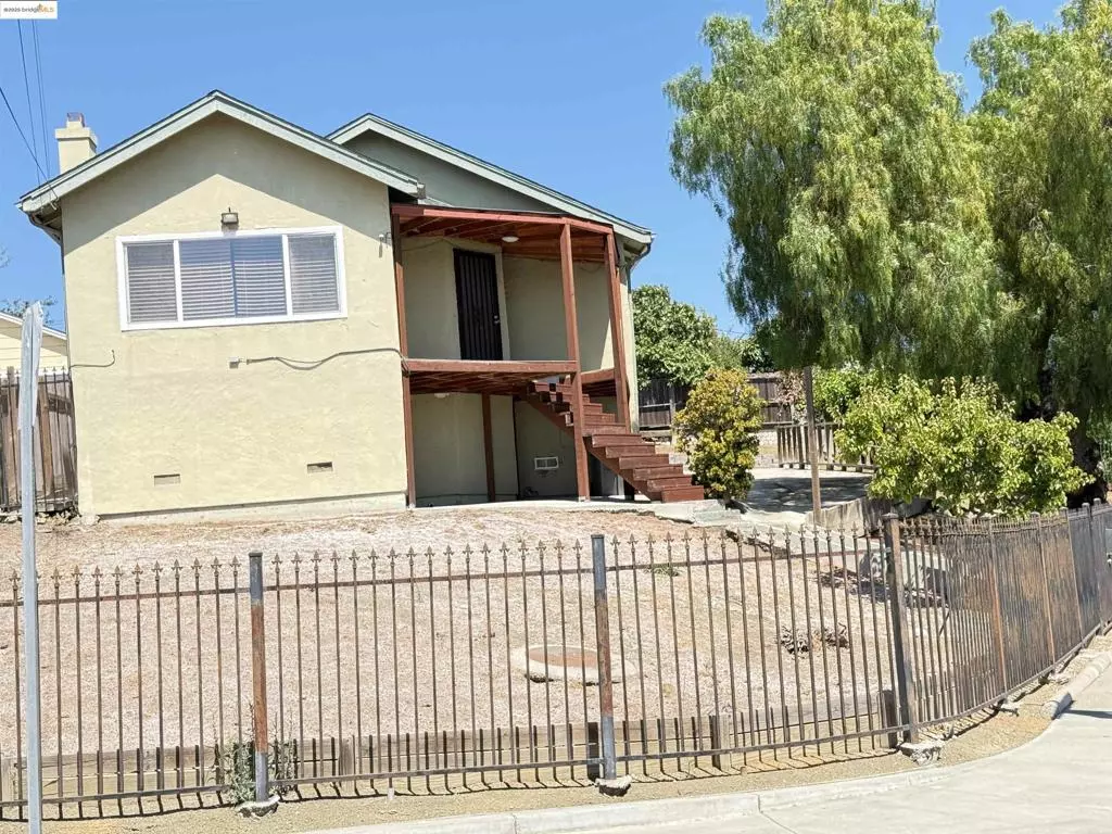 Oakland, CA 94605,9524 Thermal St