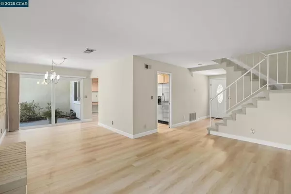 Martinez, CA 94553,139 Fountainhead Ct