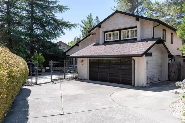 5644 ALHAMBRA HILLS CT, Martinez, CA 94553