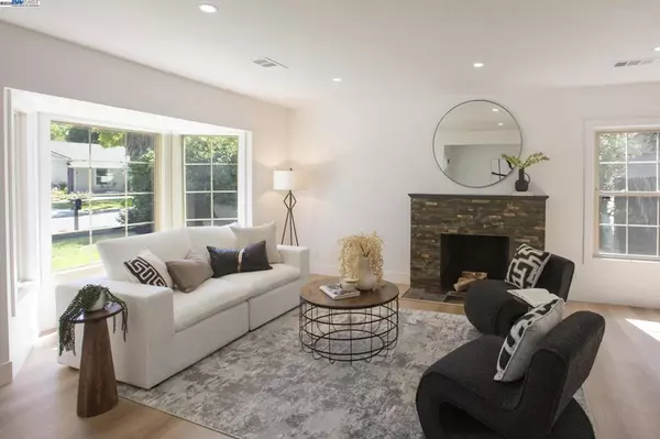 Walnut Creek, CA 94597,3208 McNutt