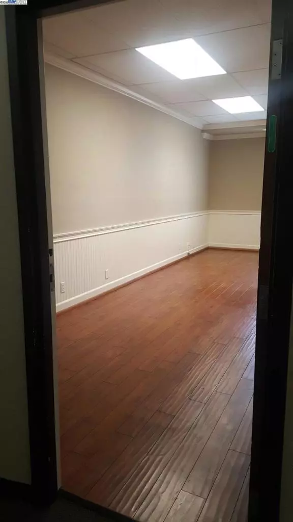 Livermore, CA 94551,4047 1st St 115