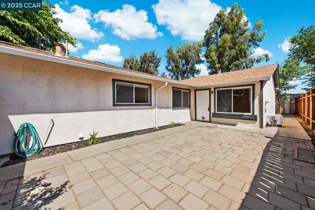 Pittsburg, CA 94565,113 E Trident Dr