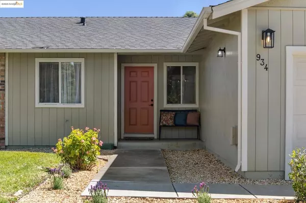Concord, CA 94518,934 Bancroft Rd
