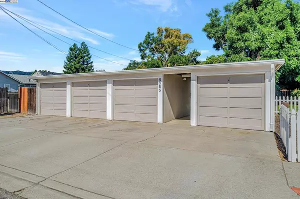 Pleasanton, CA 94566,4655 Augustine St